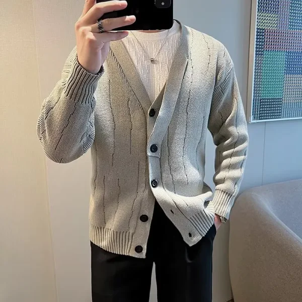 Men's South Korean Casual Cardigan, Men's Knitted Shirt Coat Sweater, and New Retro Loose Knitwear V-Collar for Fall and Winter - Image 4
