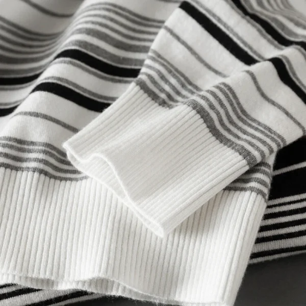 Men's Daily Casual O-neck Pullover Sweater Everyday Casual Knitted Sweater with Classic Stripes and a Close-Fitting Bottom. - Image 5