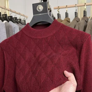 Superior Men's O-neck Solid Color Thick and Warm Sheep Wool Blended Knitwear for 2025