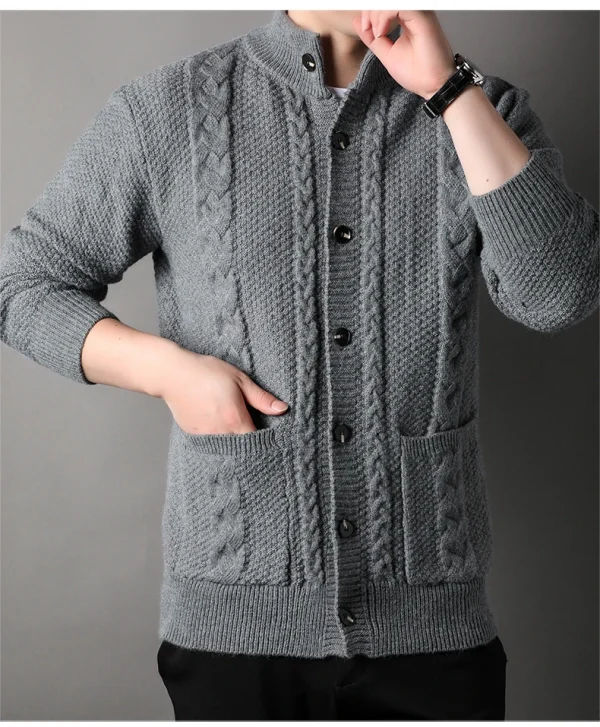 A trendy long-sleeved cardigan with a half-high collar, this new men's knitted sweater has retro twist. - Image 10