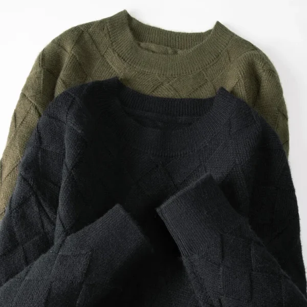Grid of Solid Colors Premium Men's Warm Bottomed Pullover Sweater with a Loose Casual O-neck for Fall and Winter. - Image 20