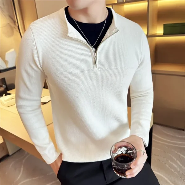 Superior Men's Color-blocked Pullover Sweater with Slim Fit, O-neck, and Warming Underlay.Knit Sweater with Zipper Embellishment - Image 4