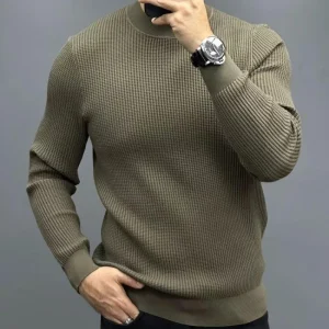 Superior Men's Solid Color Long-Sleeved O-neck Sweater, Ideal for Everyday Casual Wear in the Fall and Winter.