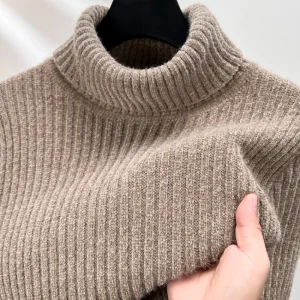 Men's Slim Fit Turtleneck Business Casual Fashion Sweater Knitwear Chenille, Long Sleeved Pullover with Thickened Turtleneck
