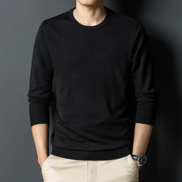 Men's warm O-neck sweater in a solid color made of a wool blend for fall and winter, and a slim-fitting base shirt for everyday use. - Image 7
