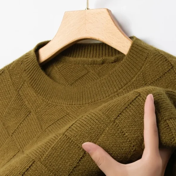 Grid of Solid Colors Premium Men's Warm Bottomed Pullover Sweater with a Loose Casual O-neck for Fall and Winter. - Image 9