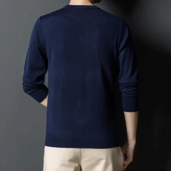 Men's warm O-neck sweater in a solid color made of a wool blend for fall and winter, and a slim-fitting base shirt for everyday use. - Image 2