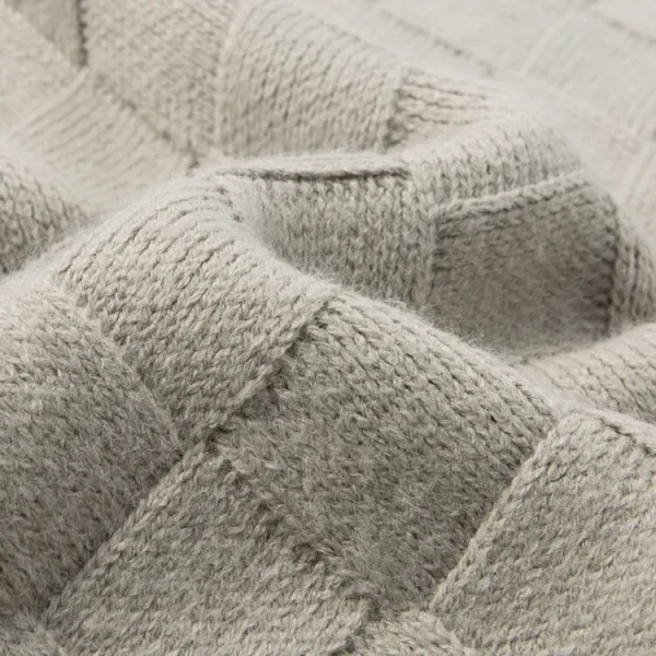 Grid of Solid Colors Premium Men's Warm Bottomed Pullover Sweater with a Loose Casual O-neck for Fall and Winter. - Image 24