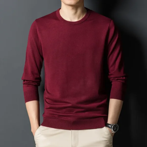Men's warm O-neck sweater in a solid color made of a wool blend for fall and winter, and a slim-fitting base shirt for everyday use. - Image 6