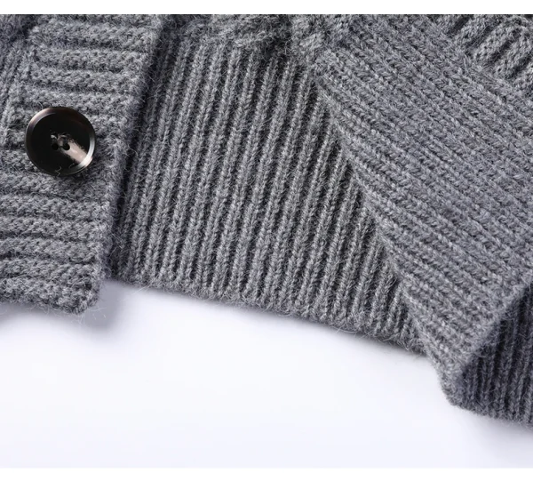 A trendy long-sleeved cardigan with a half-high collar, this new men's knitted sweater has retro twist. - Image 18