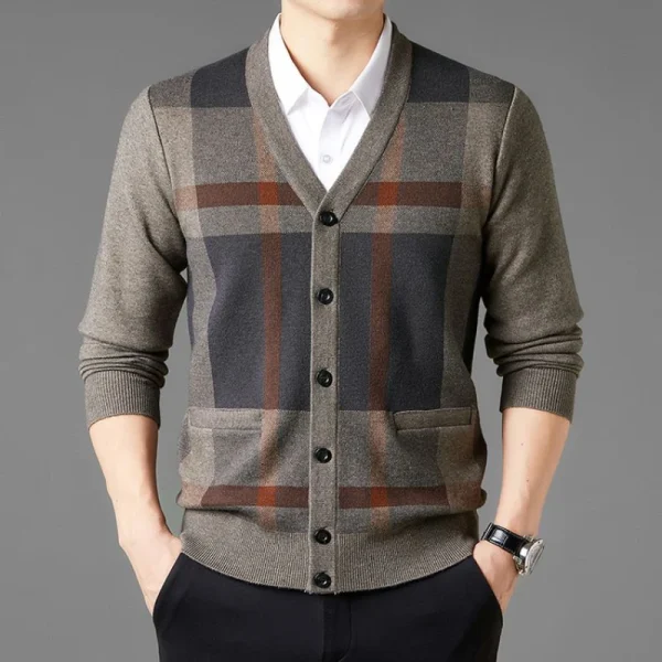 V-neck Business Casual Stylish Men's Cardigan 2024 Warm Thick British Style Plaid Knit Sweater for Autumn and Winter.