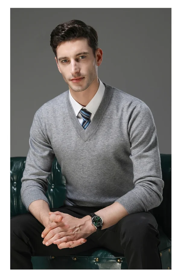 Warm Men's V-neck Solid Color Sweater, New Stretch Top for Autumn and Winter, Pullover Knitwear for Daily Leisure, Business - Image 2