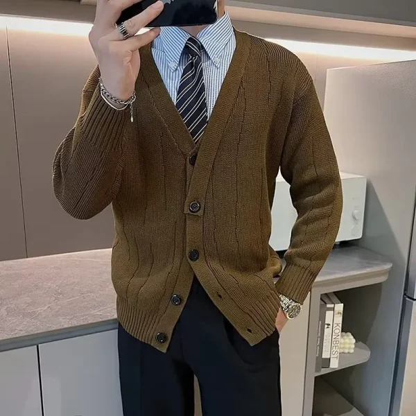 Men's South Korean Casual Cardigan, Men's Knitted Shirt Coat Sweater, and New Retro Loose Knitwear V-Collar for Fall and Winter - Image 5