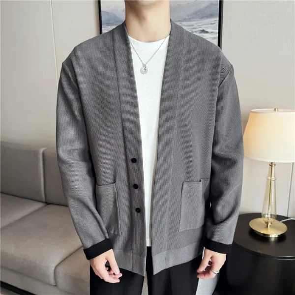 Men's Casual Loose Fit Cardigan with Long Sleeves, Color-Blocking Cuff, Stretchable, and Warm Knit for Fall and Winter 2024. - Image 4