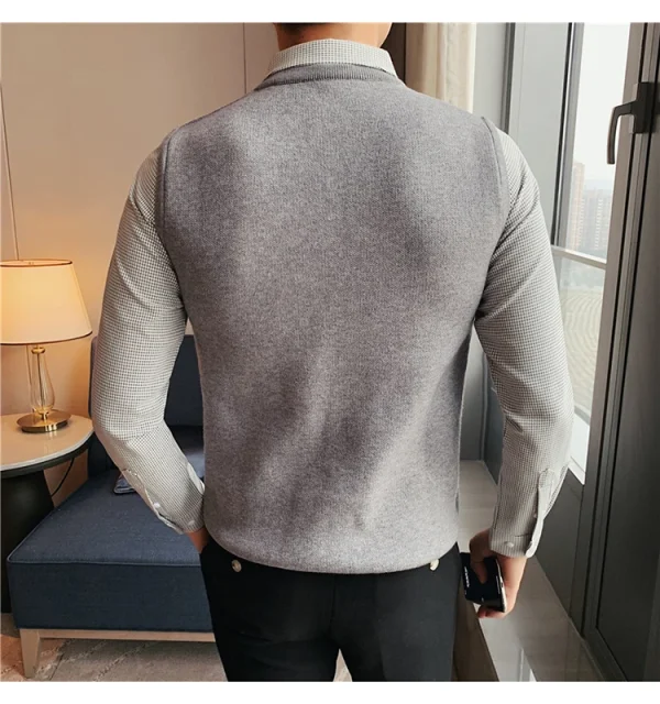 Men's Extra Thick Thermal Sweater Vest with Fleece, Knit Sweater with Woven Shirt Collar, and Plaid Shirt Collar - Image 9