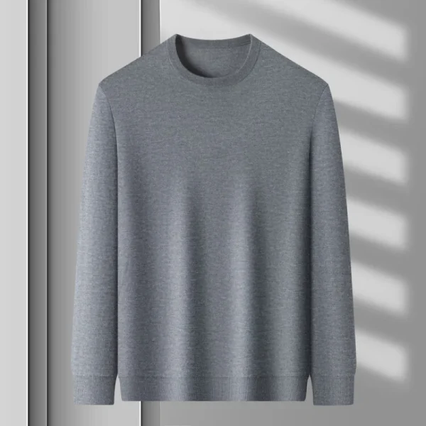 Men's warm O-neck sweater in a solid color made of a wool blend for fall and winter, and a slim-fitting base shirt for everyday use. - Image 3