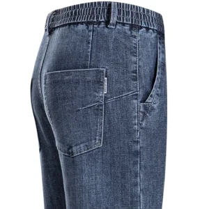 Comfortable Cotton Blend Jeans for Men with an Elastic Waistband: Casual Fit, Sturdy Denim, Ideal for Daily Wear