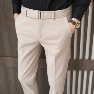 Business Casual in Solid Colors Men's Solid Color Wool Trousers for a Thick and Cozy Everyday Commute in the Fall and Winter of 2025